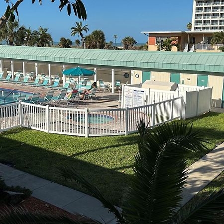 سانت بيتي بيتش Treasure Island Beach Club 727-360-7096 المظهر الخارجي الصورة