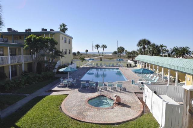 سانت بيتي بيتش Treasure Island Beach Club 727-360-7096 المظهر الخارجي الصورة